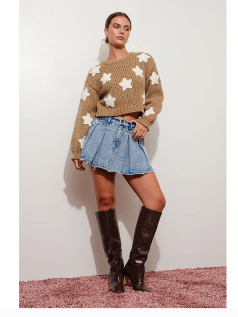 Chunky star sweater by Pretty Garbage size small